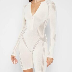 Maniere De Voir White Long Sleeve Romper